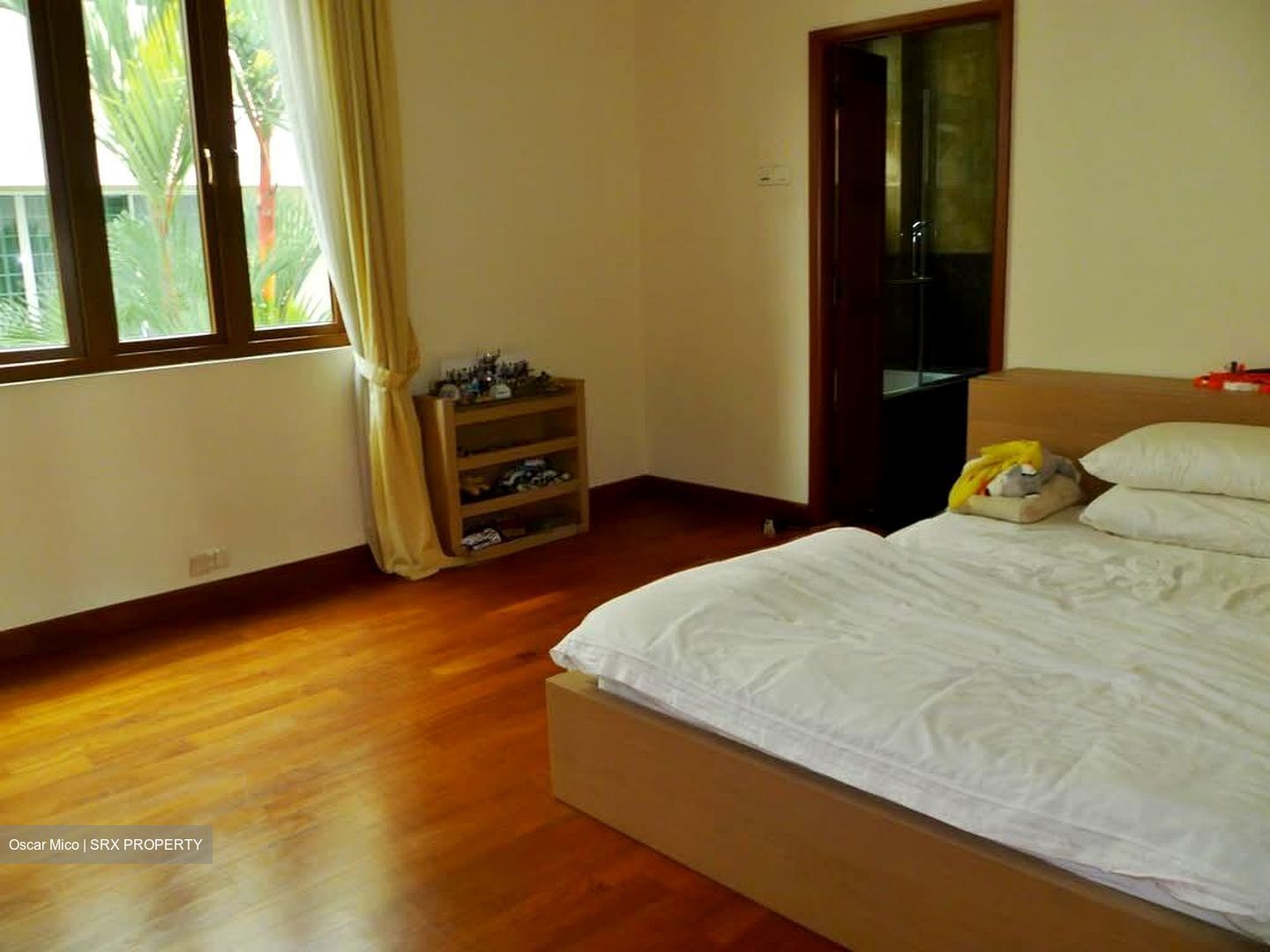 Holland Road (D10), Detached #554422671